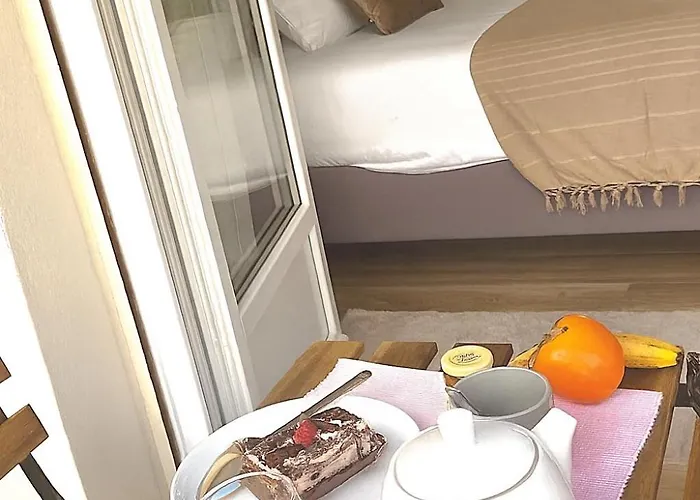 Foch Riviera, D'exception Sur Antibes, T3 4 à 6 Personnes *